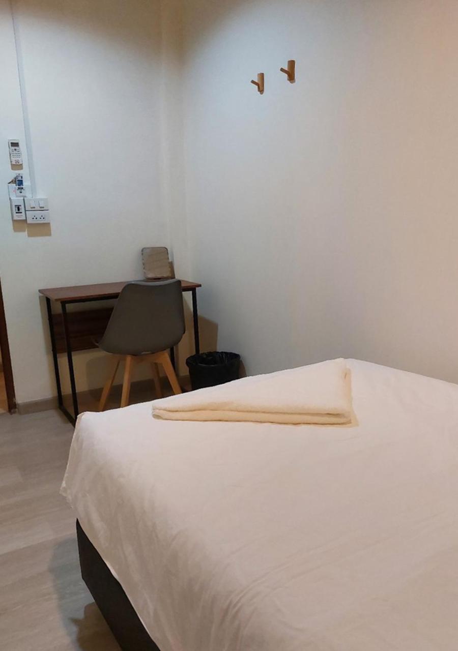 Chaiwat Hostel Bangkok Exteriör bild